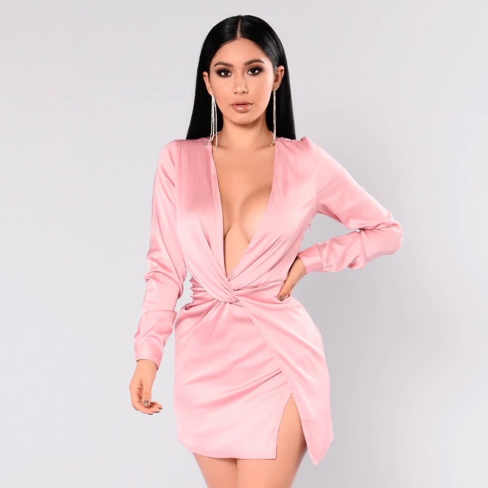 NWT Fashion Nova sugar free knot front mini dress